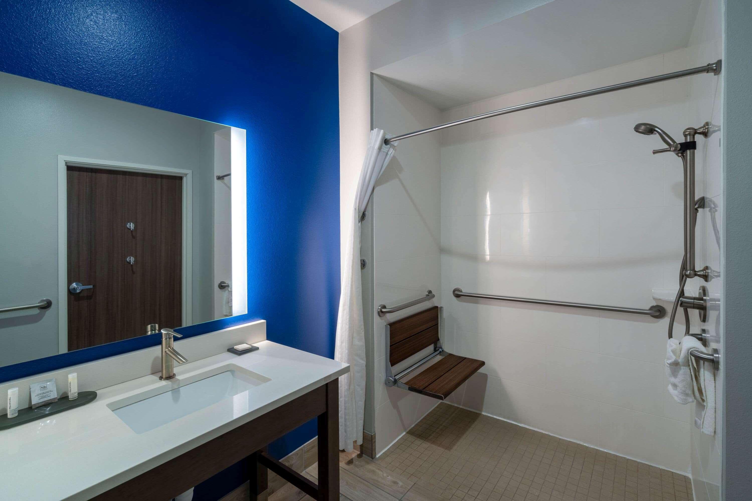 La Quinta Inn & Suites By Wyndham Тифтон Екстер'єр фото