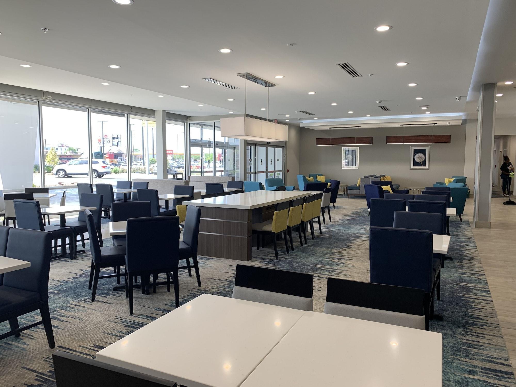 La Quinta Inn & Suites By Wyndham Тифтон Екстер'єр фото