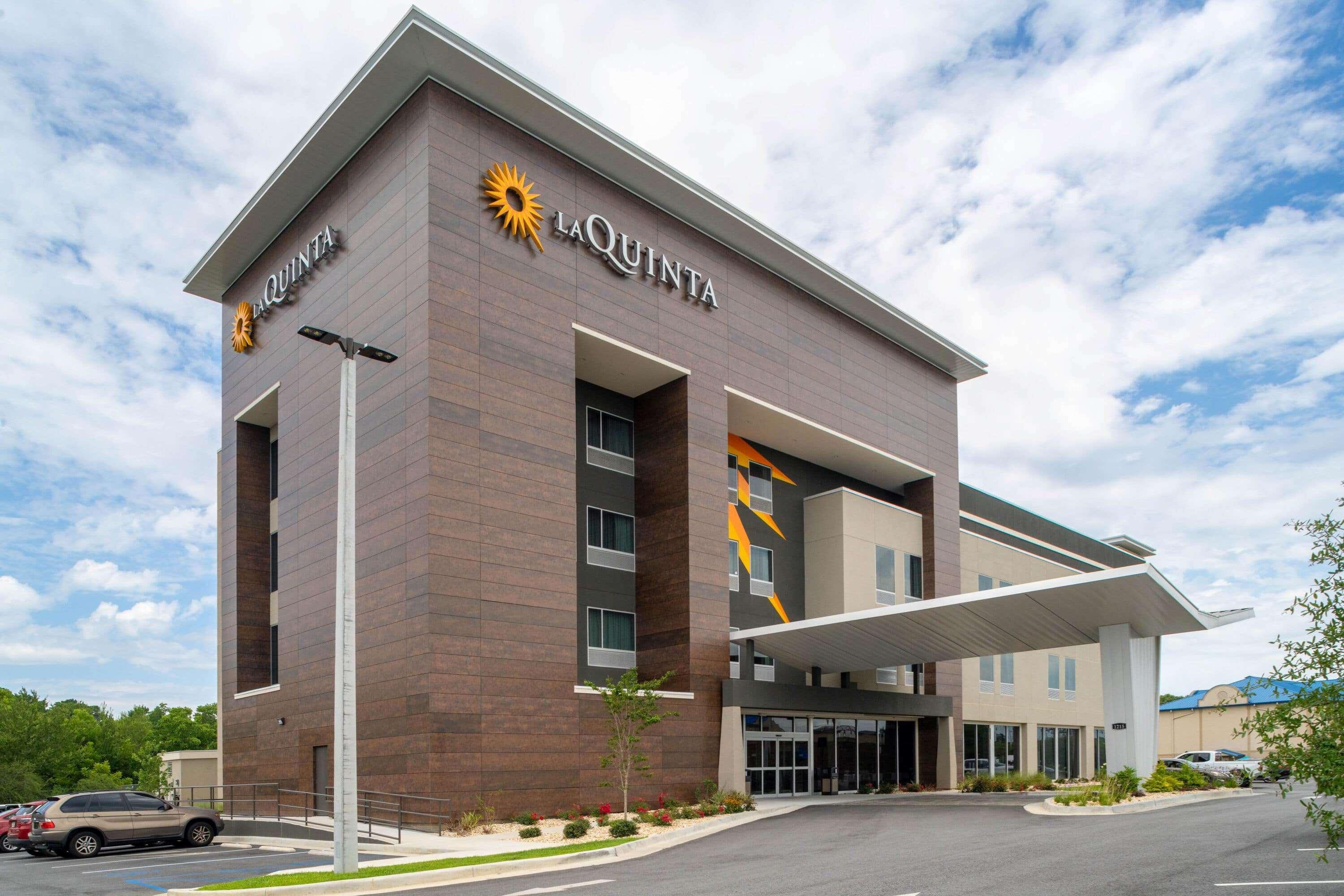 La Quinta Inn & Suites By Wyndham Тифтон Екстер'єр фото